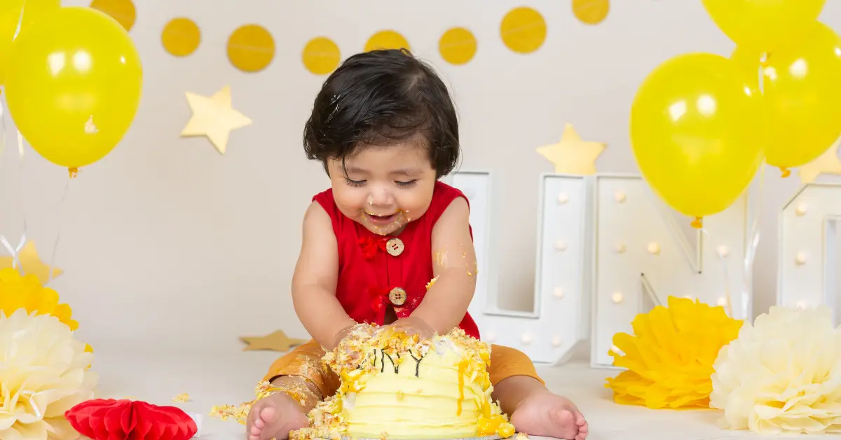 smash cake child with cake smashing smash cake ideas for 1st birthday